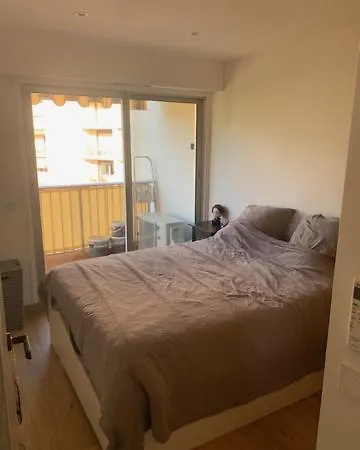T2 Neuf à Louer
